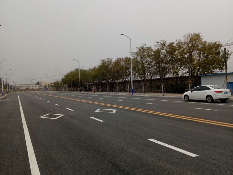 宋元瓷規(guī)劃二路道路、綠化及配套設(shè)施實(shí)景圖